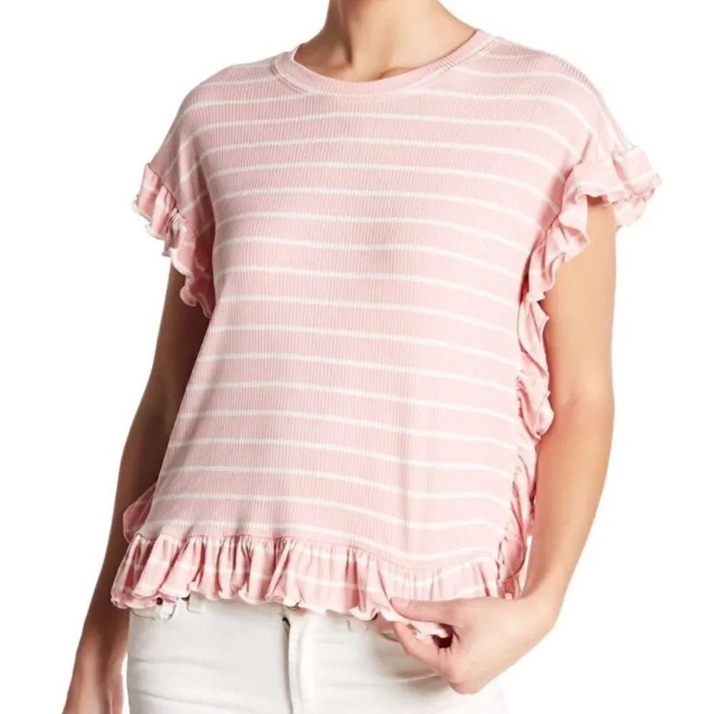 Romeo & Juliet Couture Ruffle T-shirt. Size M. NWT